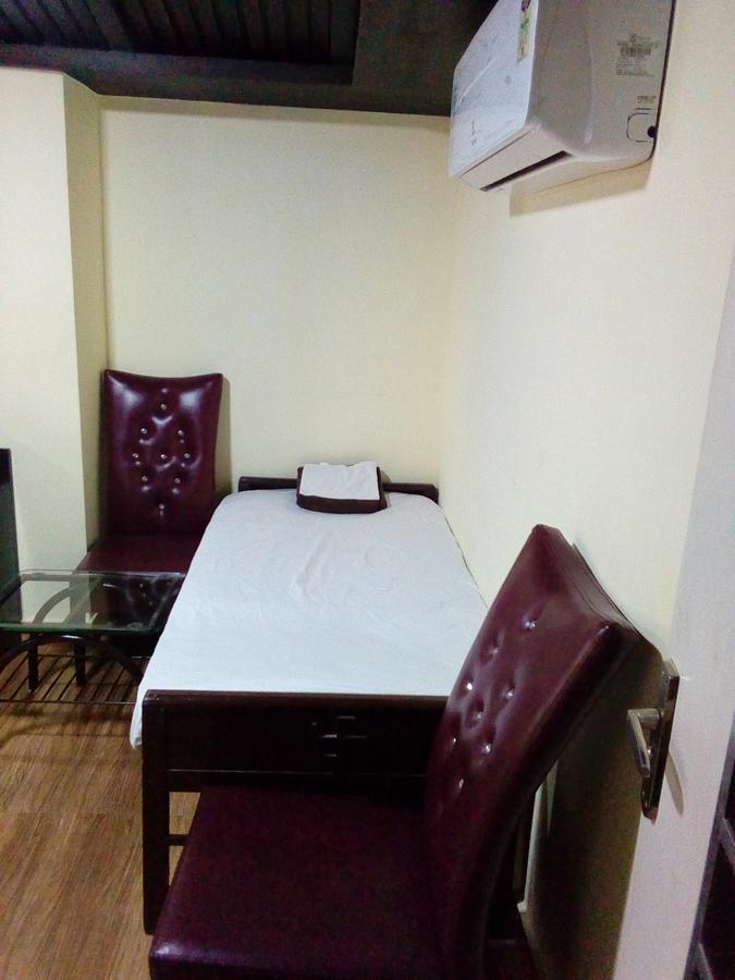 Hotel Anandhiram Heritage Karaikal Esterno foto